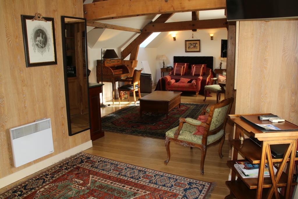 Hostellerie Du Prieure Saint-Prix  Экстерьер фото
