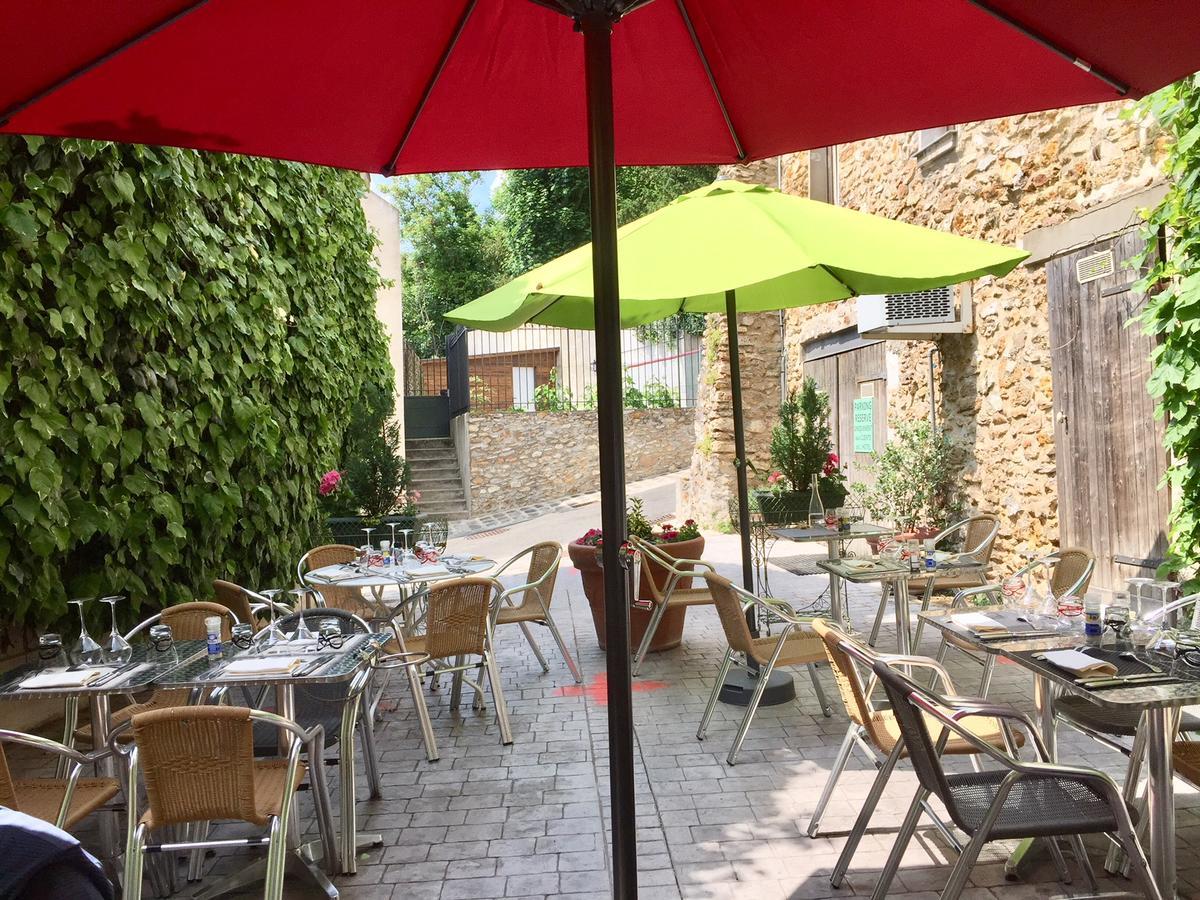 Hostellerie Du Prieure Saint-Prix  Экстерьер фото