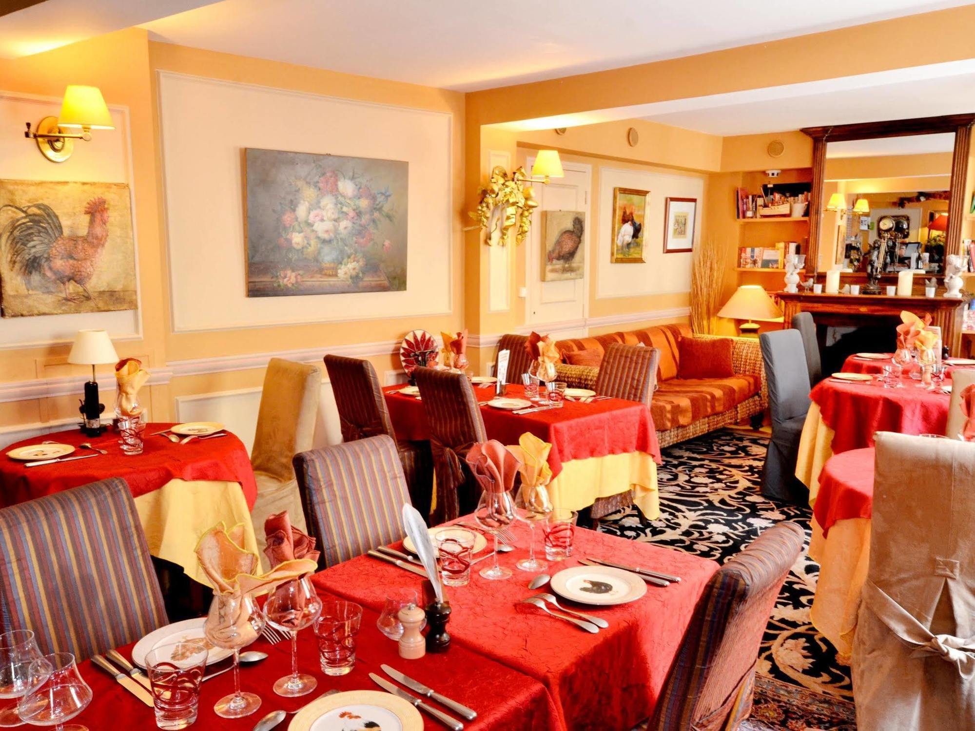 Hostellerie Du Prieure Saint-Prix  Экстерьер фото