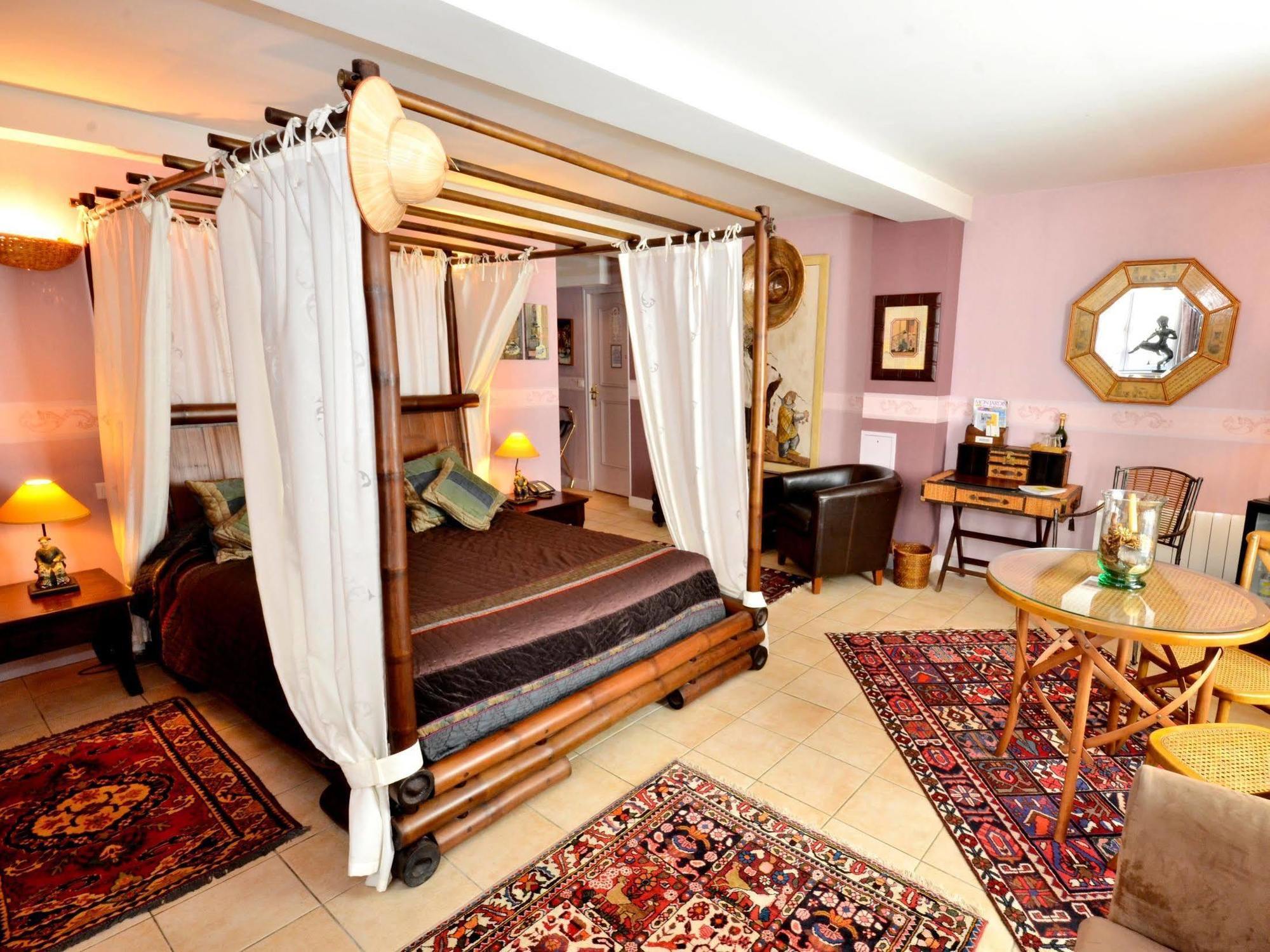 Hostellerie Du Prieure Saint-Prix  Экстерьер фото